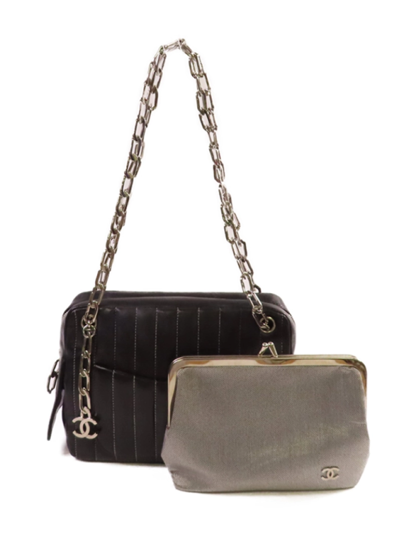 Chanel - Chain Shoulder Bag