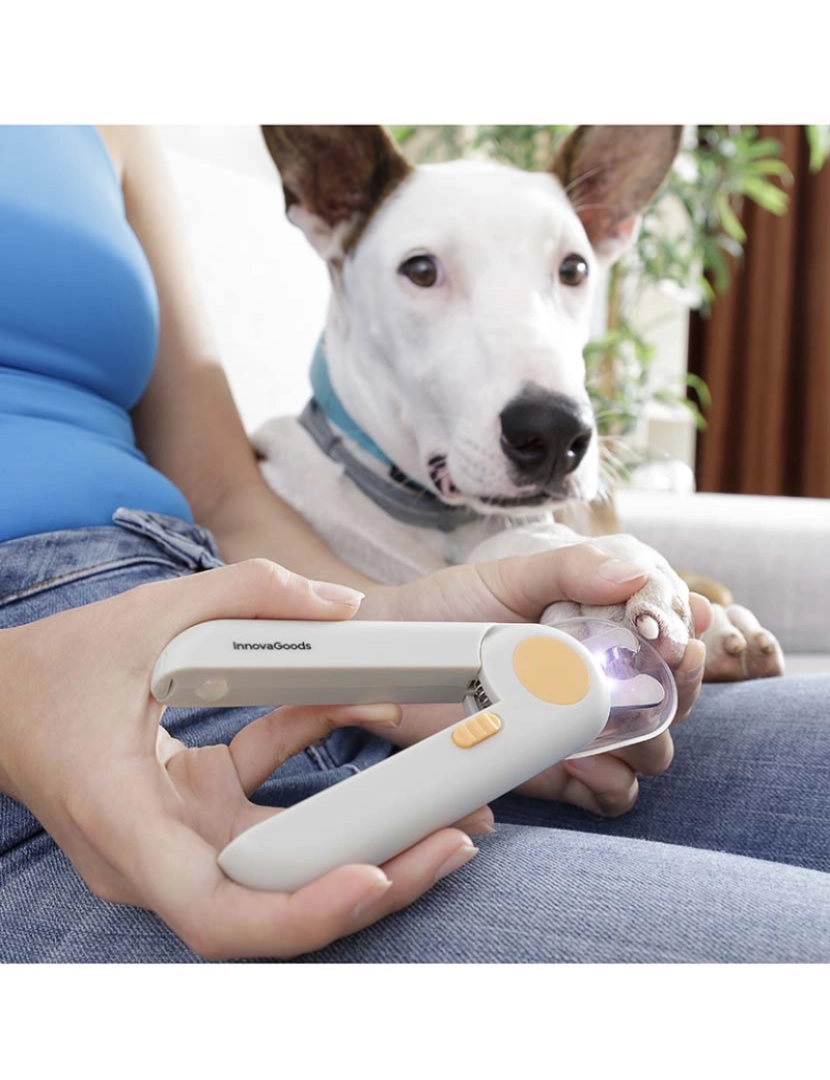 Innovagoods - Corta-unhas com LED para Animais de Estimação Clipet
